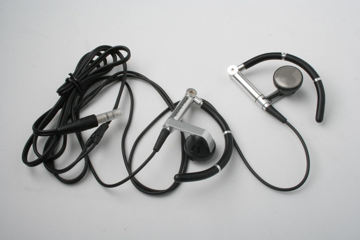 Tai nghe Bang & Olufsen